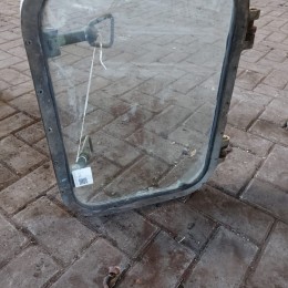Jedela Kotak Sedang Aluminium (SOLD)