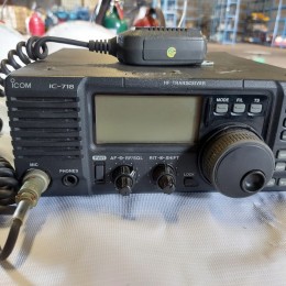 Icom IC-718 (HF Transceiver) - TERJUAL (SOLD)