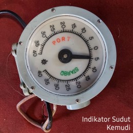 PORT - STARBD (Indikator Sudut Kemudi)